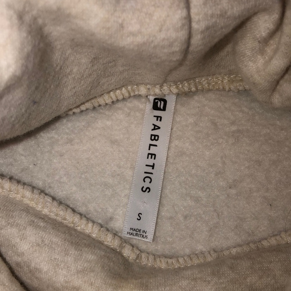 Sweatshirt - Picture 3 of 4